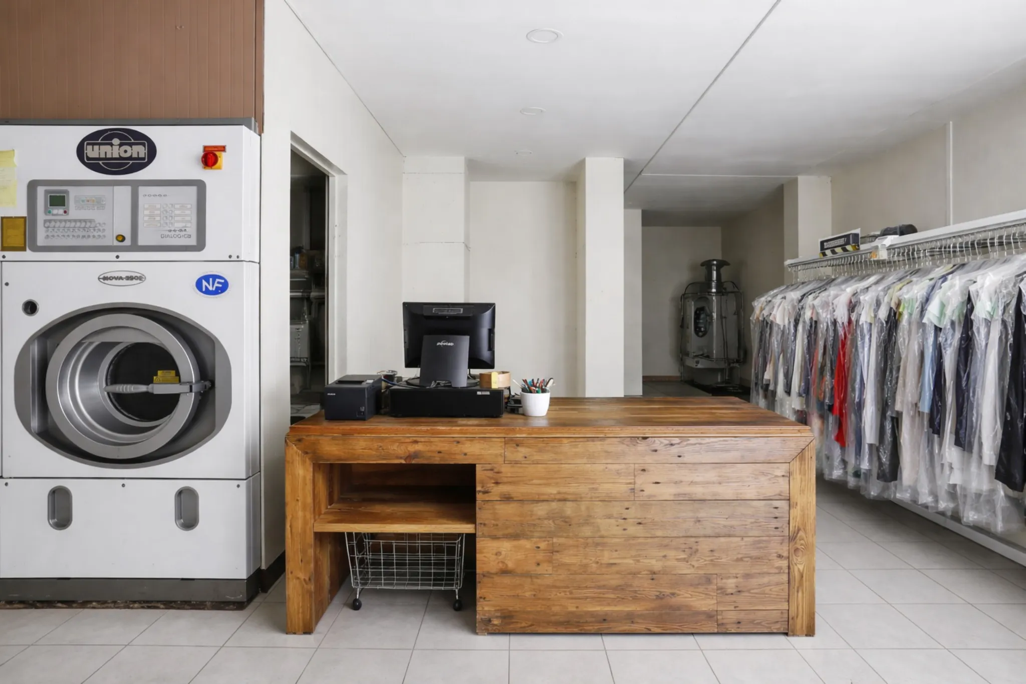 Local commercial - Laverie - 14 rue Montyon 75009 Paris